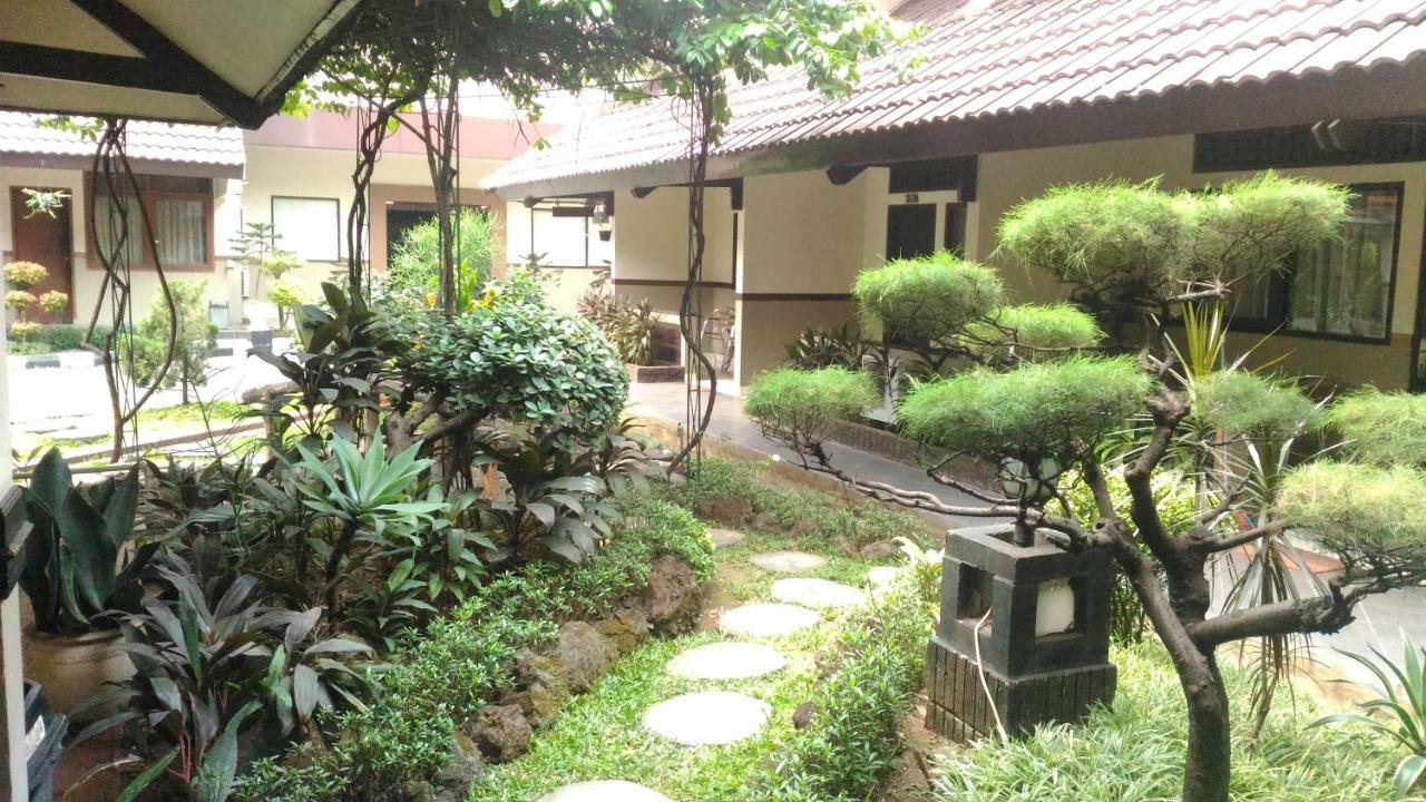 D'Arcici Hotel Plumpang Джакарта Екстериор снимка